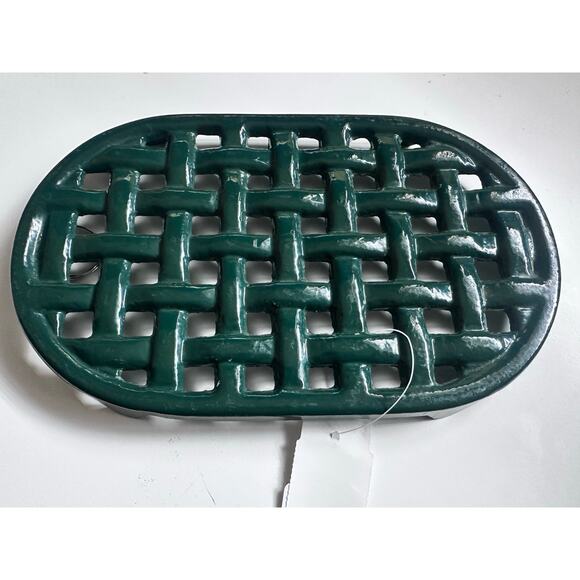 Cast Iron Trivet Enamel Coated - forrest GREEN - Basket Weave 9 x 6 x 3/4 Lodge - Picture 1 of 9